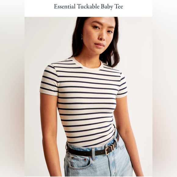 Abercrombie & Fitch Essential Tuckable Baby Tee M - Picture 3 of 4